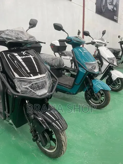 **Black Kenbo Electric Scooter – Stylish Electric Transport **