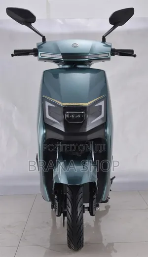 **Green Kenbo Electric Scooter – Modern Electric Mobility **