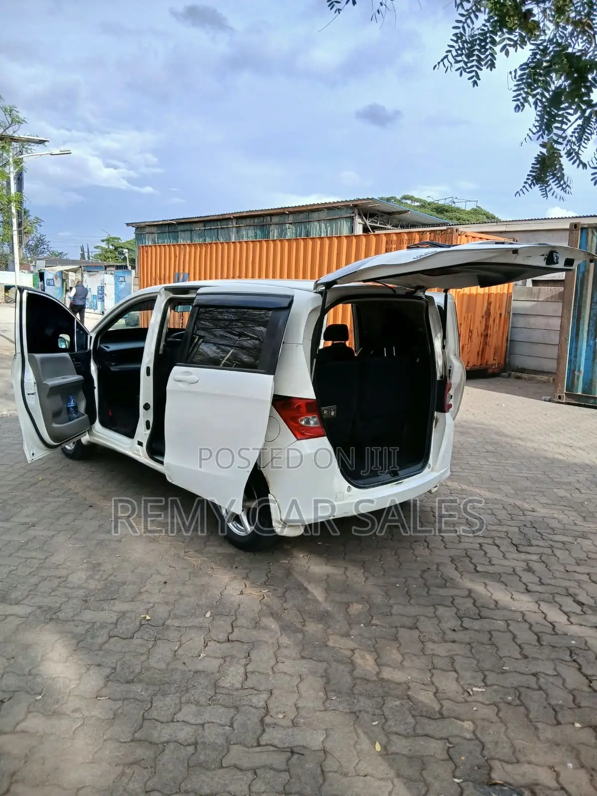 Honda Freed 2010 White