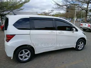 Honda Freed 2010 White