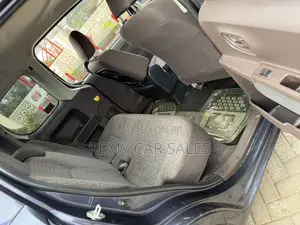 Toyota Spade 2013 Blue