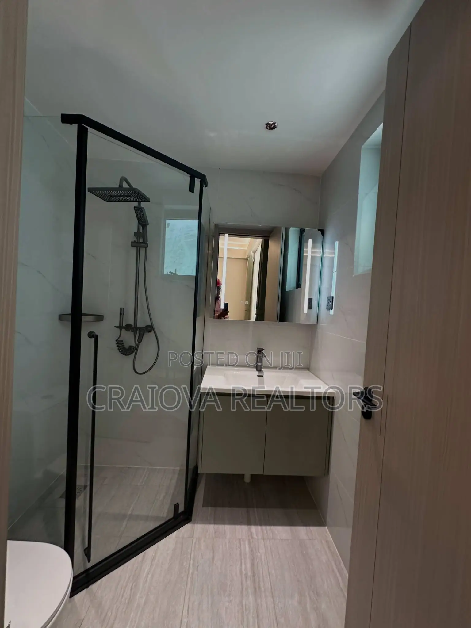 1bdrm Apartment in Hotel 67 Area for sale