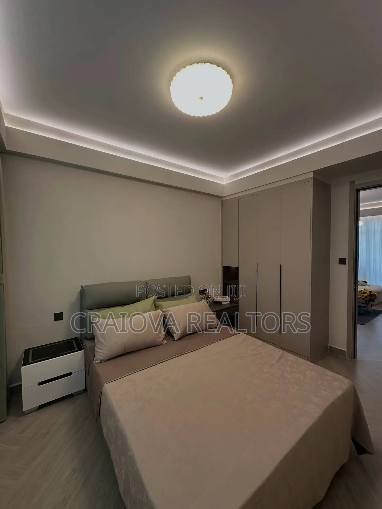 1bdrm Apartment in Hotel 67 Area for sale