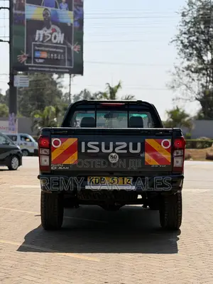 Isuzu D-MAX 2021 Burgundy