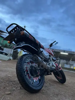 Bajaj Boxer 150 UG 2022 Red