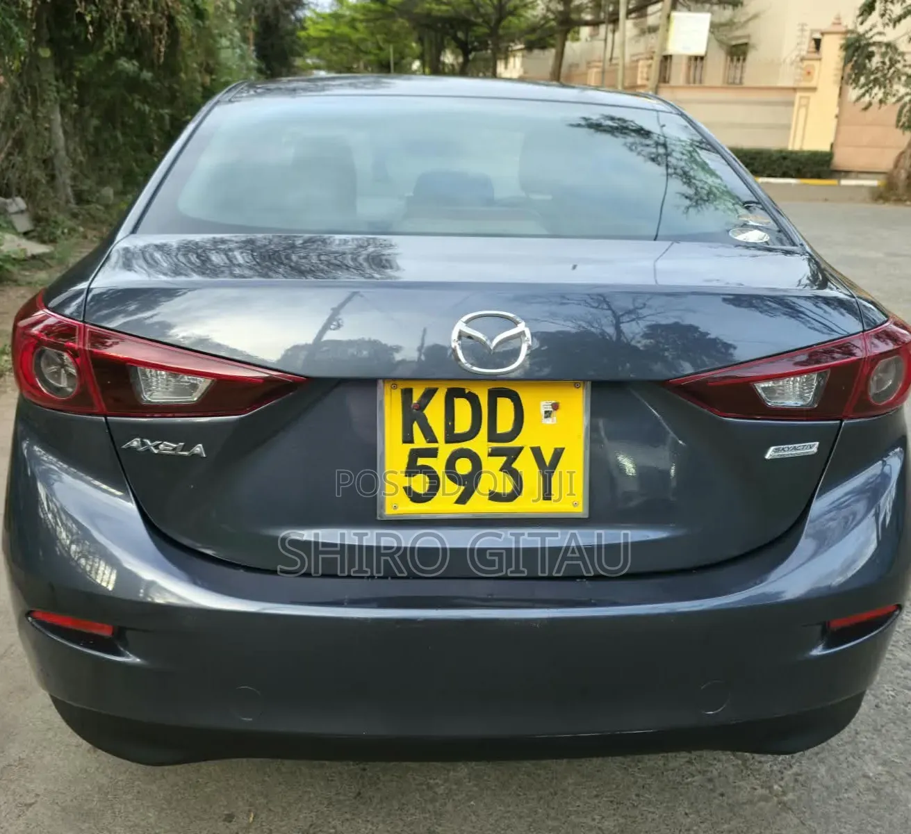 Mazda Axela SV Premium 2014 Gray