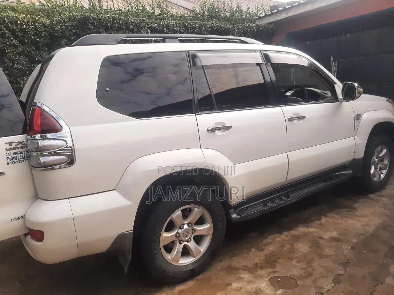 Toyota Land Cruiser Prado 2006 White
