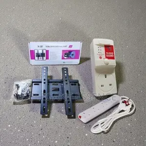 Skilltech“15-43” Tilt TV Wall Bracket+4Way Power Extension+TV Guard