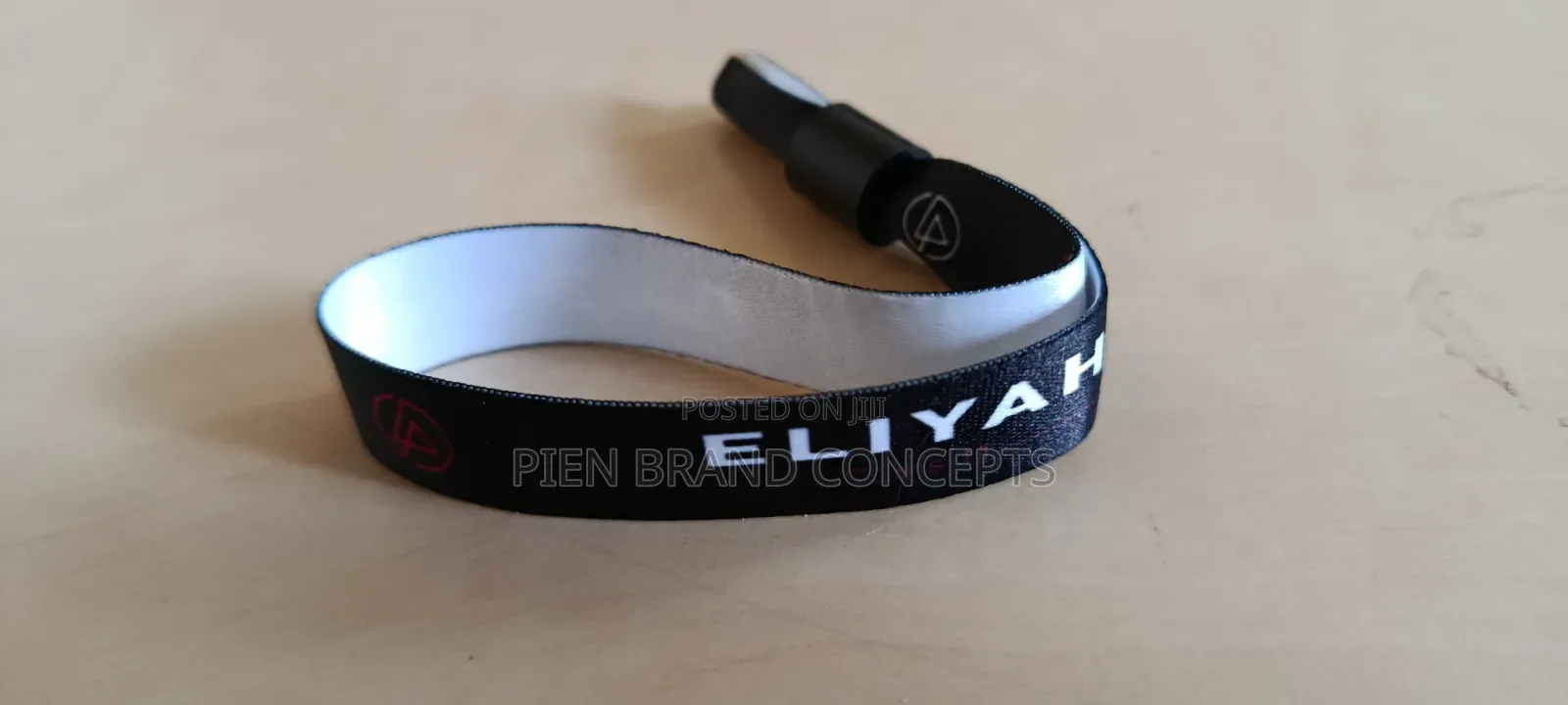 Custom Lanyards Wristbands