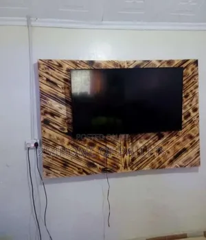 TV Stand With Wall Hanging Pallet