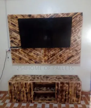 TV Stand With Wall Hanging Pallet