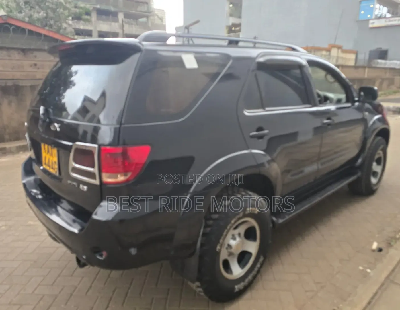 Toyota Fortuner 2.5 D AWD 2006 Black
