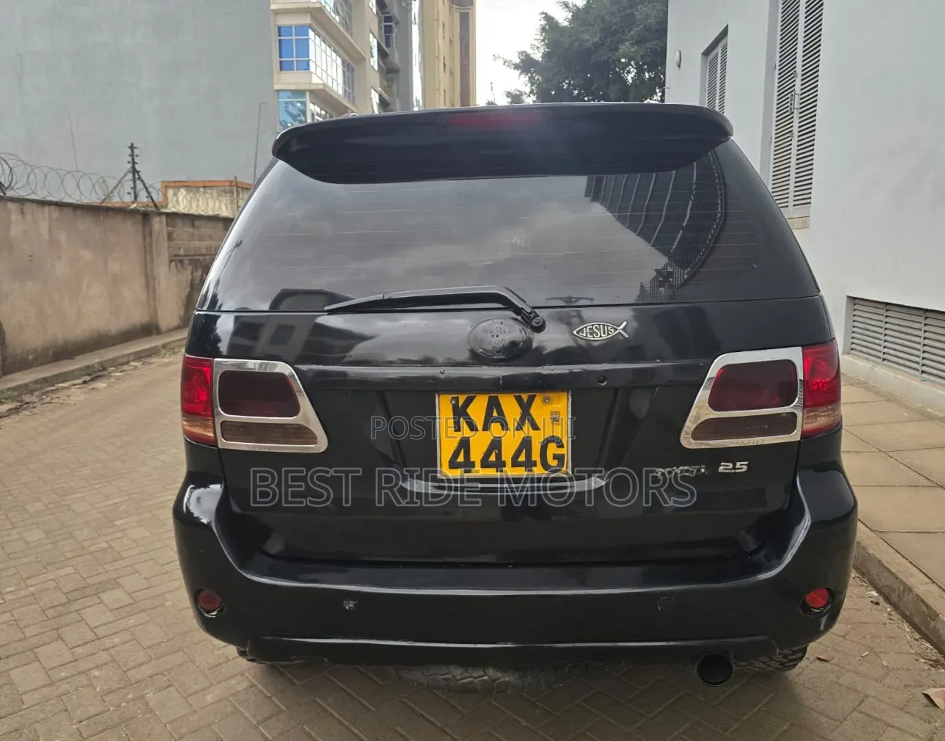 Toyota Fortuner 2.5 D AWD 2006 Black