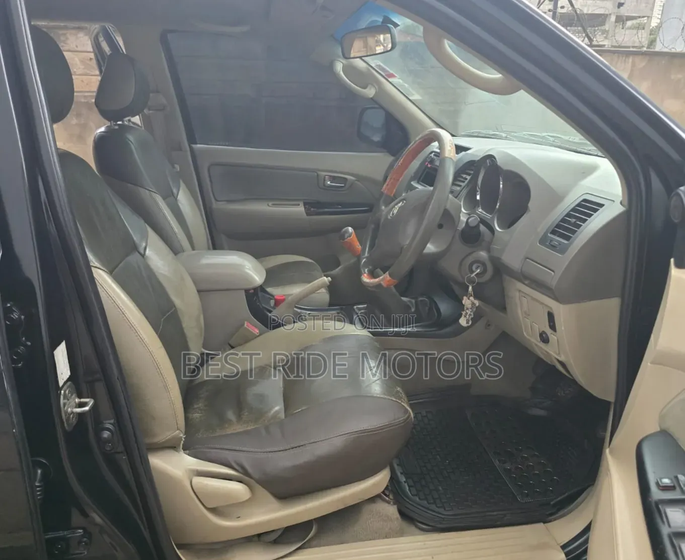 Toyota Fortuner 2.5 D AWD 2006 Black