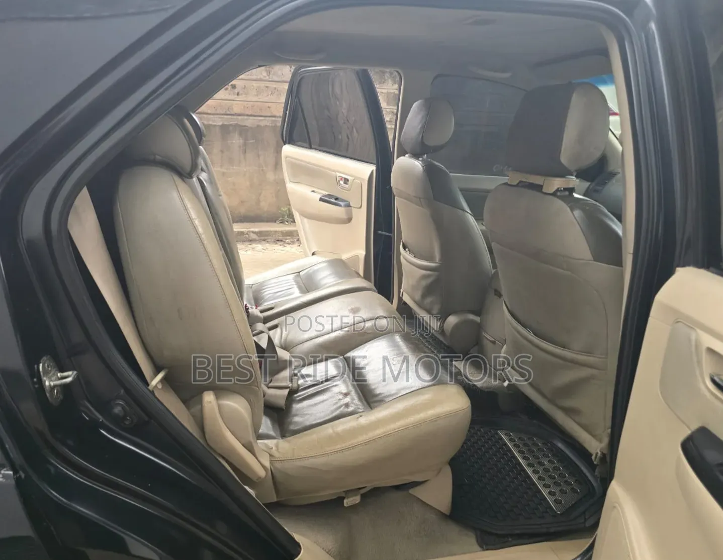 Toyota Fortuner 2.5 D AWD 2006 Black