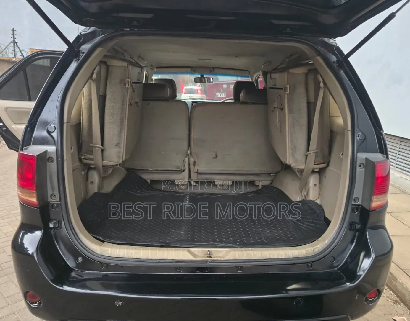 Toyota Fortuner 2.5 D AWD 2006 Black