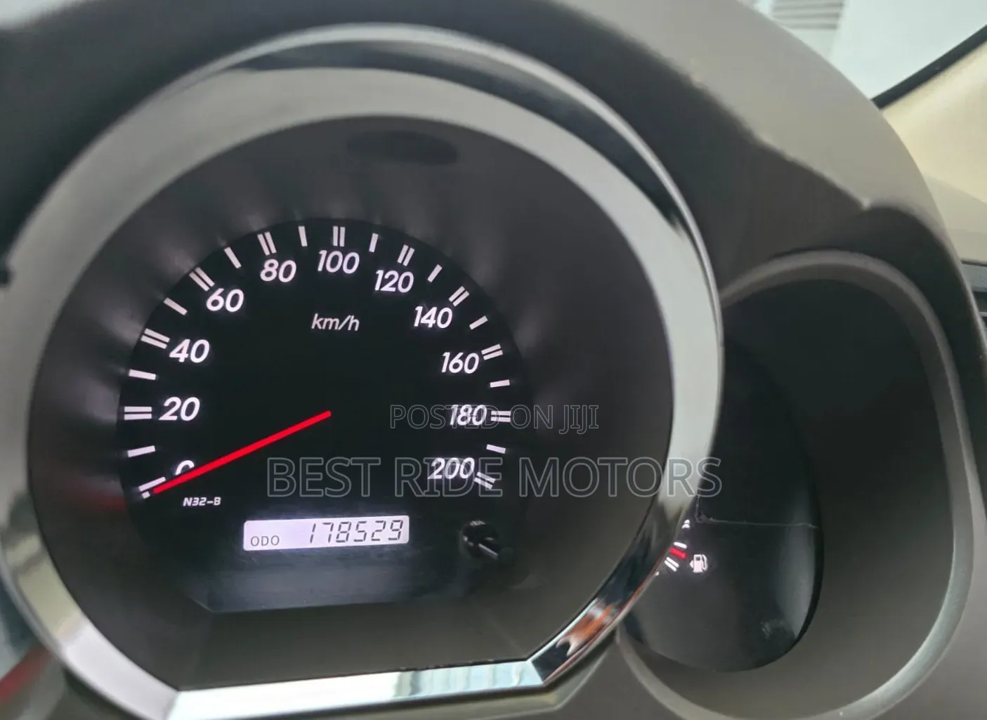 Toyota Fortuner 2.5 D AWD 2006 Black