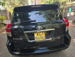 Toyota Vanguard 2012 Black