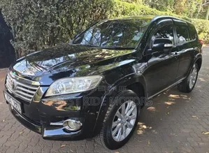 Toyota Vanguard 2012 Black