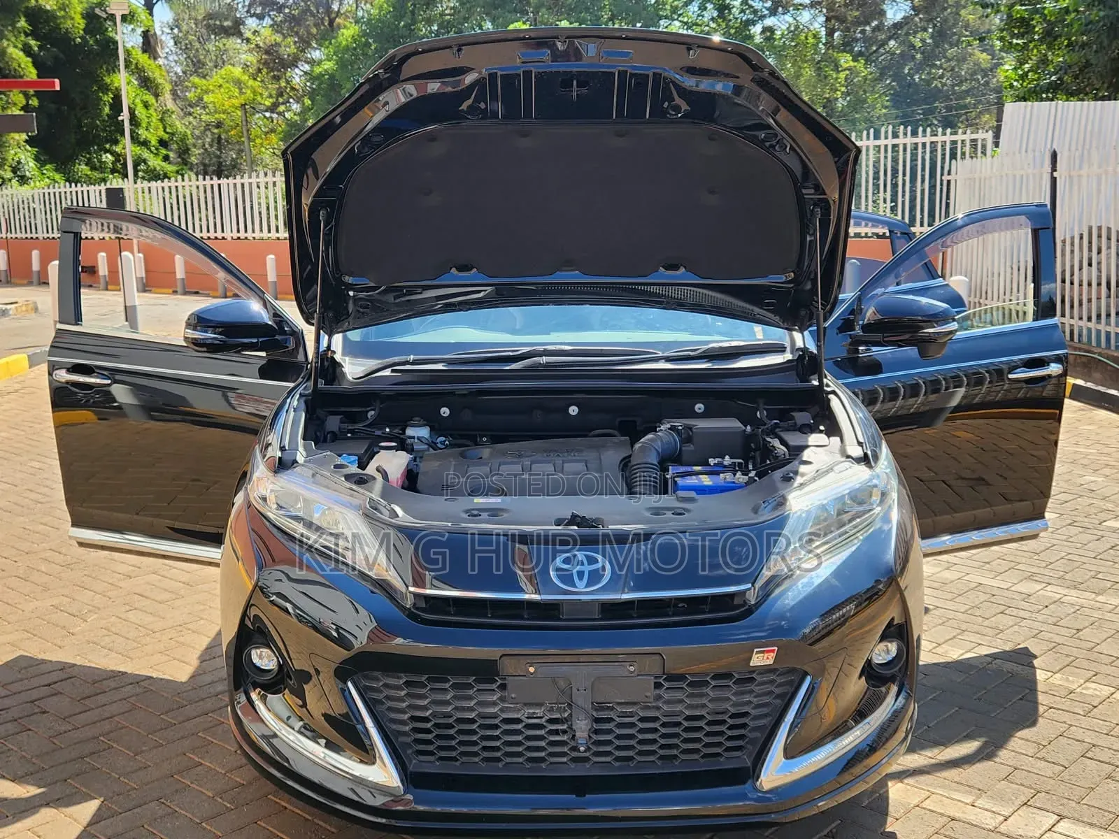 Toyota Harrier 2.0 Turbo GR Sport 2019 Black