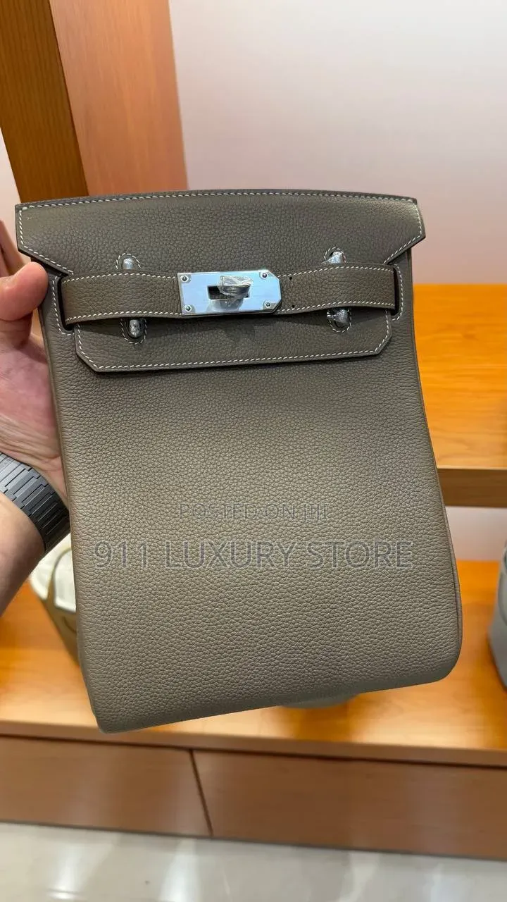 Hermes Kelly Togo Chest Bag