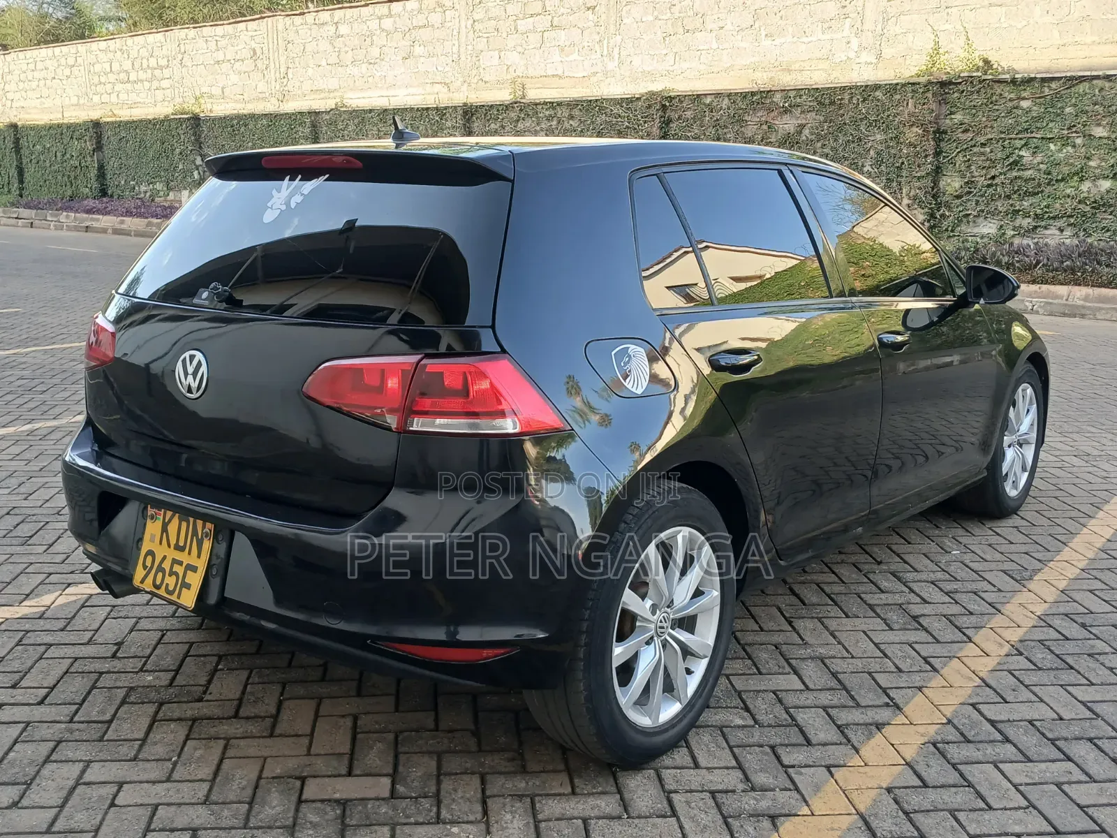 Volkswagen Golf 2016 Black