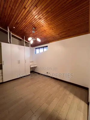 2bdrm Penthouse in Nyari for rent