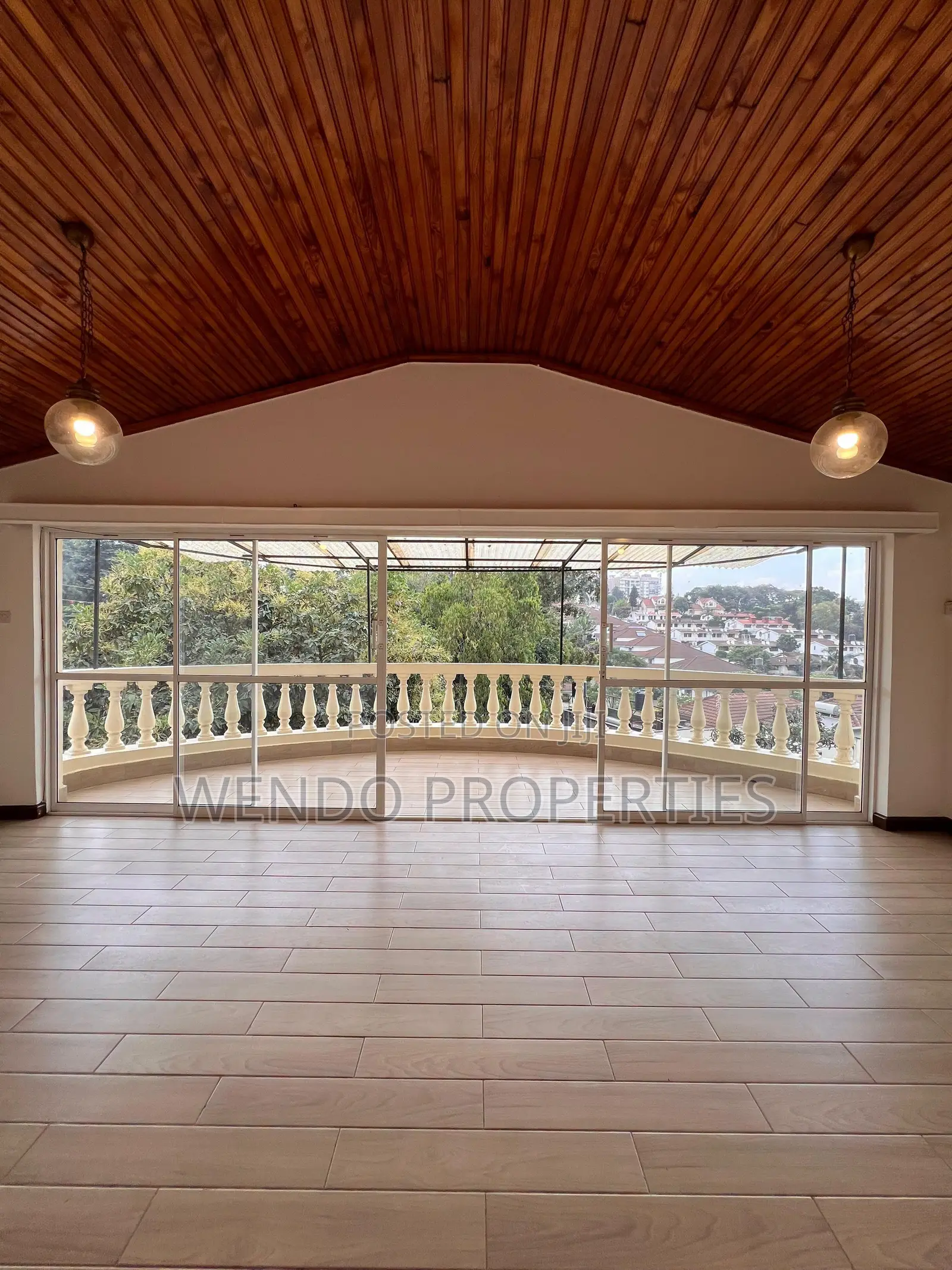 2bdrm Penthouse in Nyari for rent