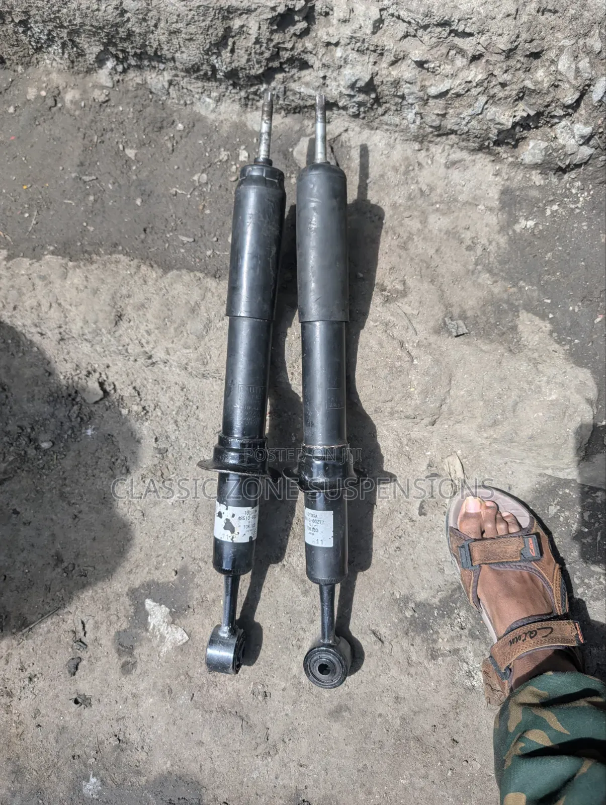 Toyota Fortuner Shock Absorbers