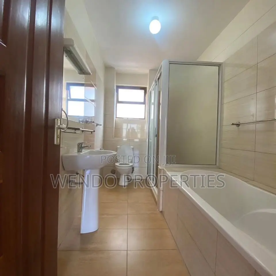 3bdrm Apartment in Muthangari for rent