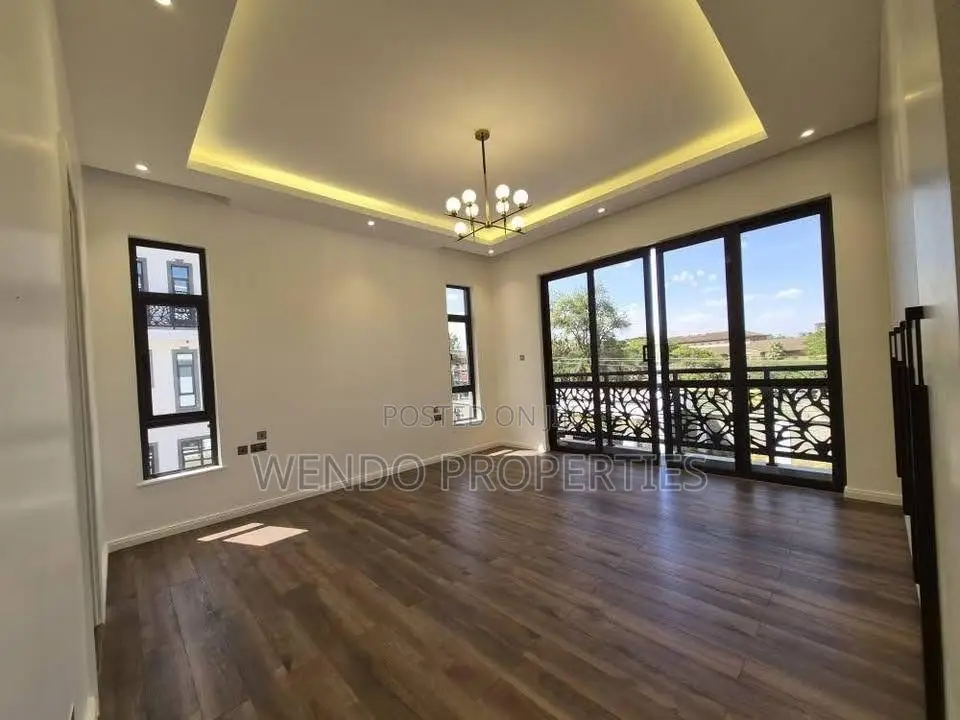 5bdrm House in Muthangari for rent