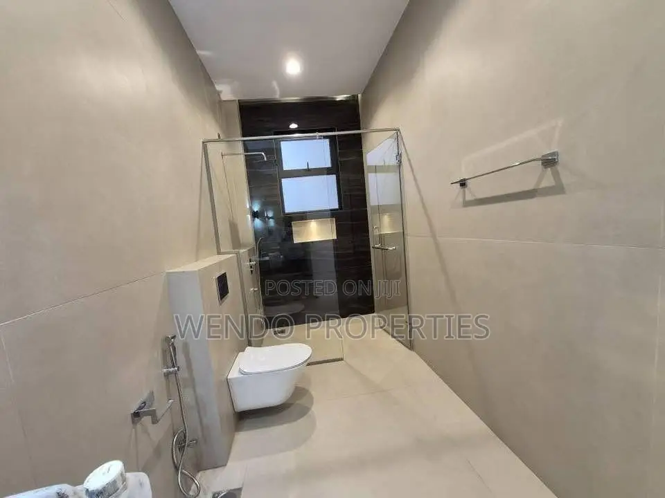 5bdrm House in Muthangari for rent