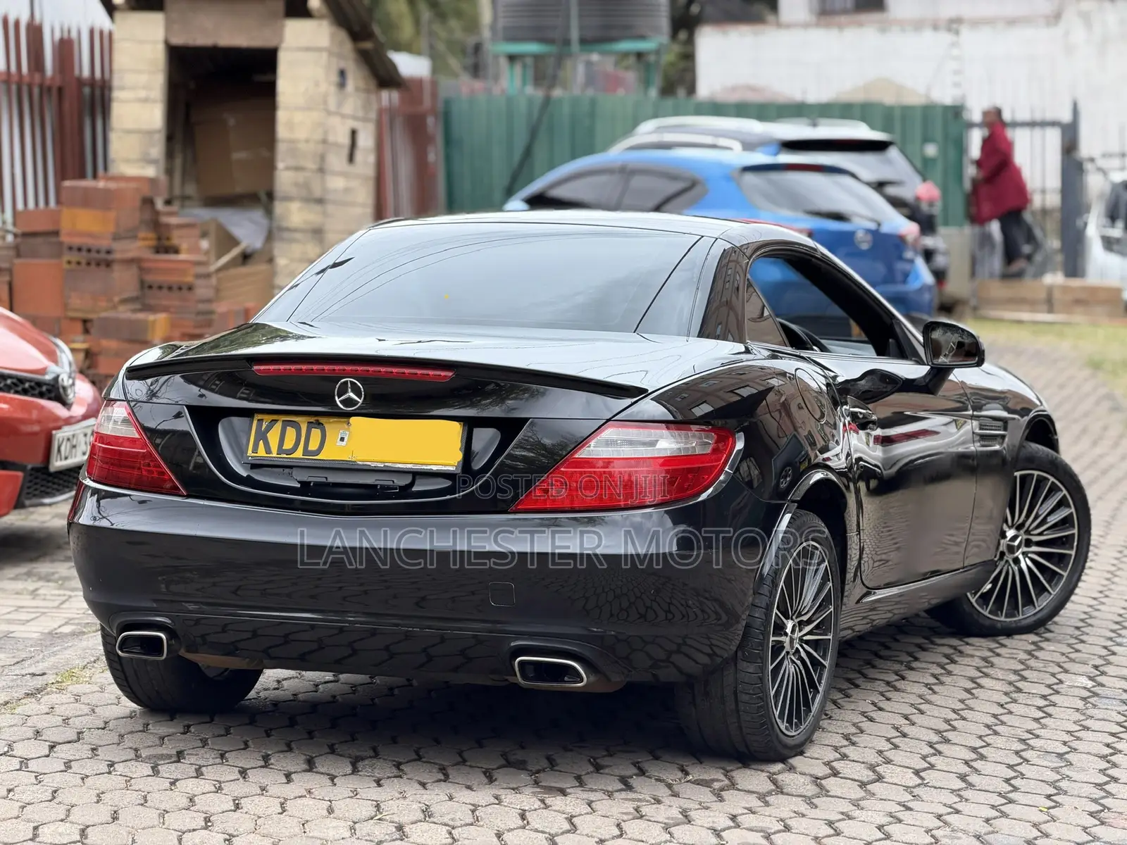 Mercedes-Benz SLK-Class SLK250 2dr Convertible (1.8L 4cyl Turbo 7A)