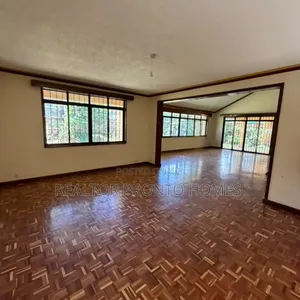 5bdrm Townhouse/Terrace in Lavington, Valley Arcade for sale