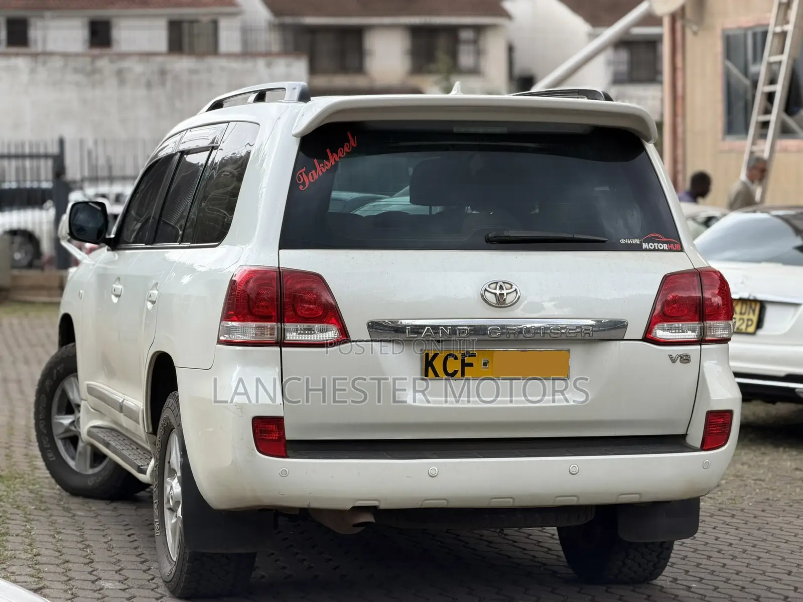 Toyota Land Cruiser 2008 White