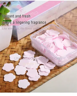 *100pcs Portable Flower Shape Paper Soap*