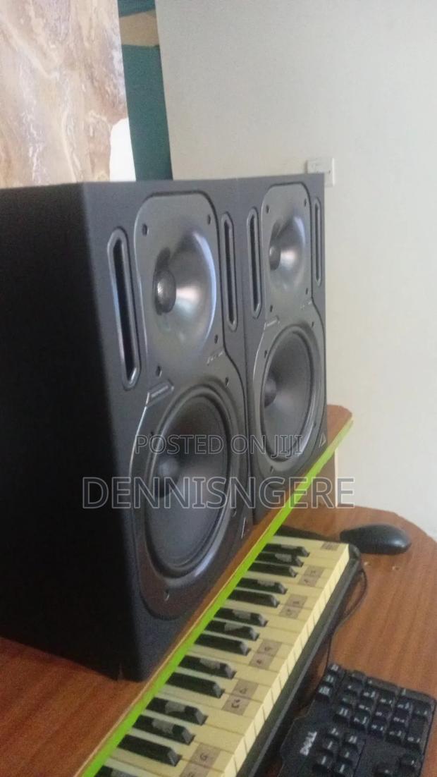 Behringer Truth B2031A Monitors - thumbnail 3