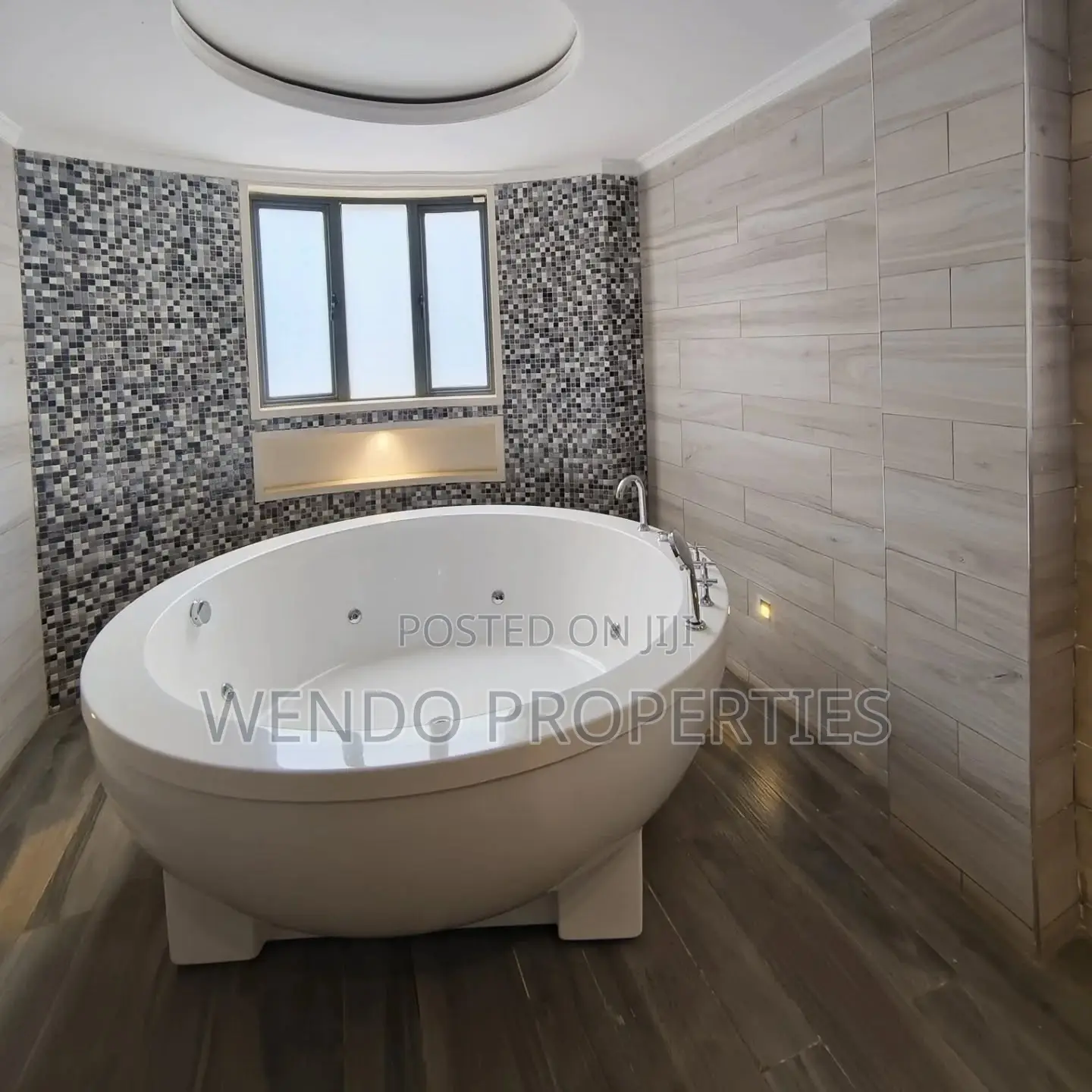 5bdrm House in Riverside Drive for rent