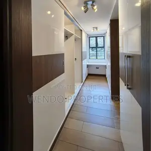5bdrm House in Riverside Drive for rent