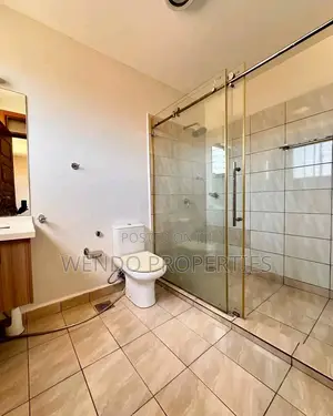 5bdrm Townhouse / Terrace in Muthangari for rent