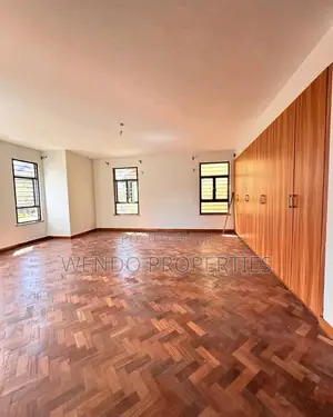 5bdrm Townhouse / Terrace in Muthangari for rent