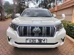 Toyota Land Cruiser Prado 2.8 2018 White