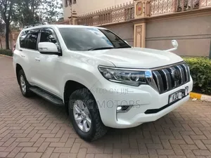Toyota Land Cruiser Prado 2.8 2018 White
