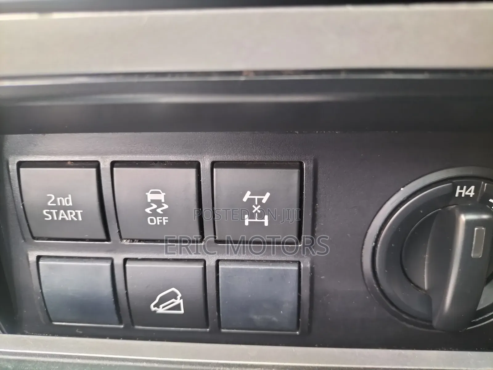 Toyota Land Cruiser Prado 2.8 2018 White
