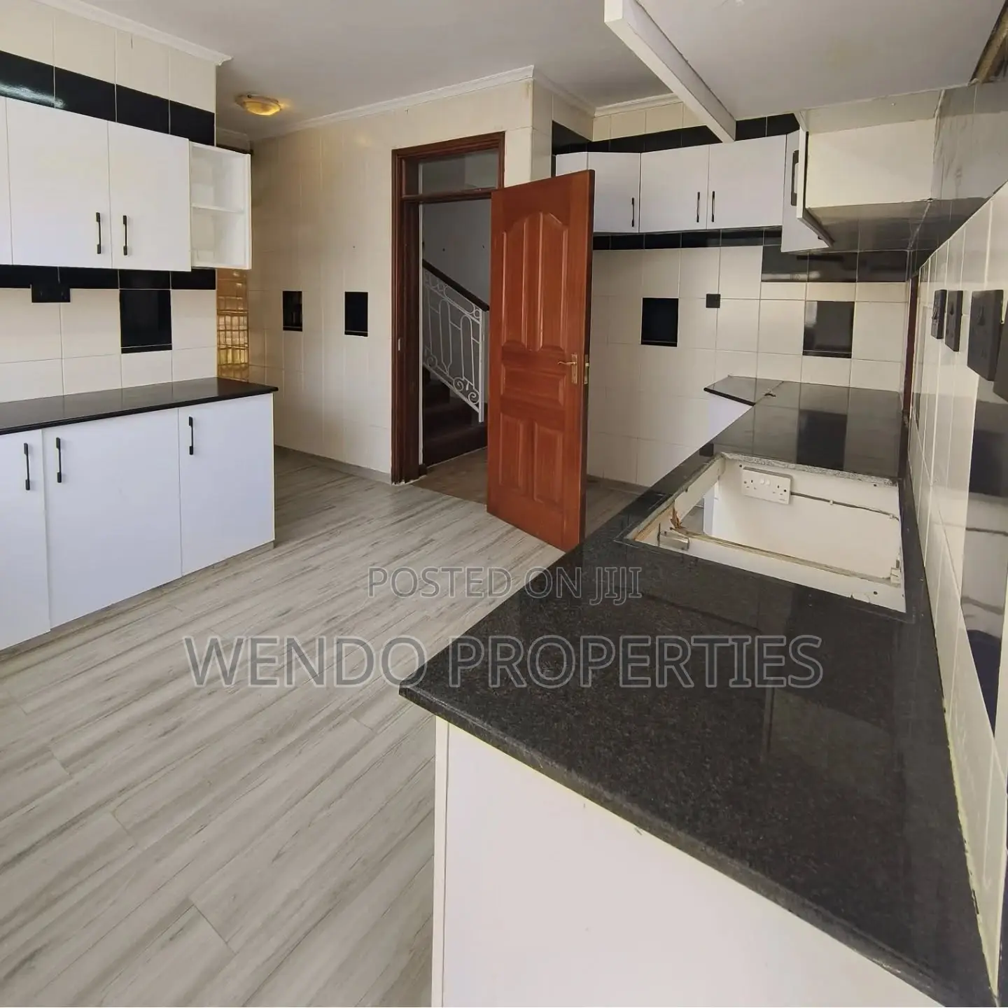 5bdrm House in Muthangari for rent