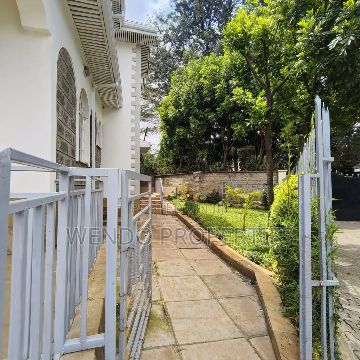 5bdrm House in Muthangari for rent