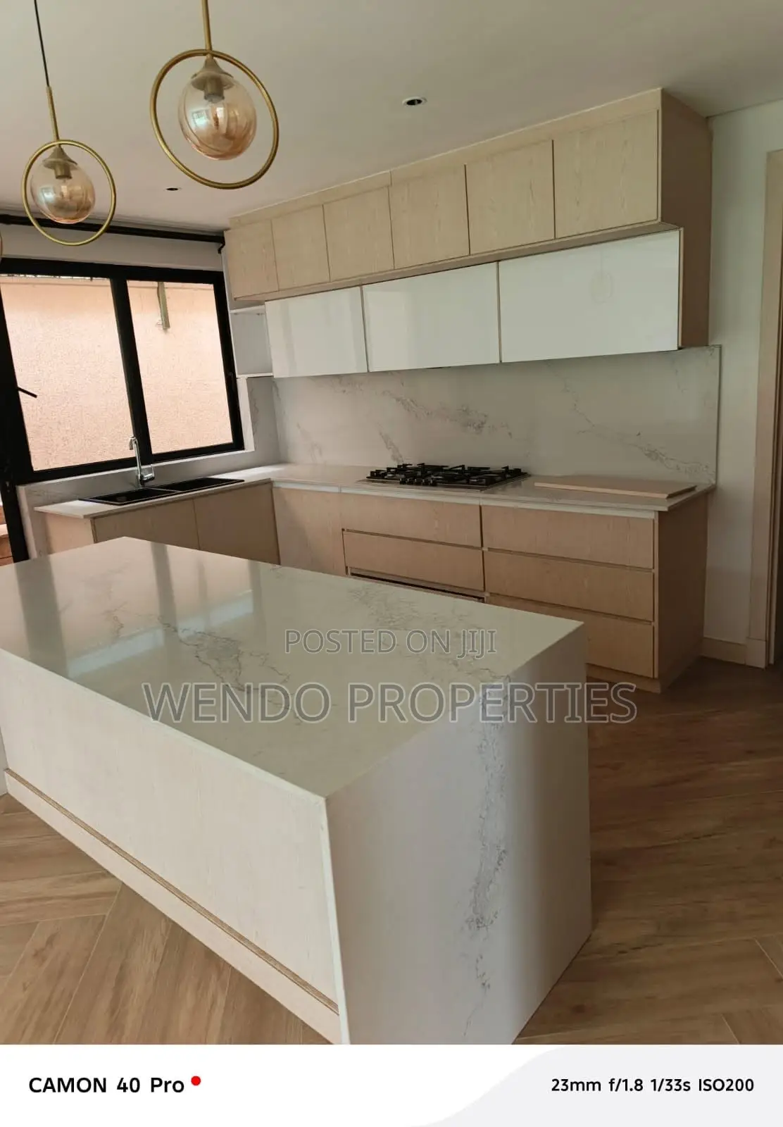 8bdrm Villa in Valley Arcade for rent