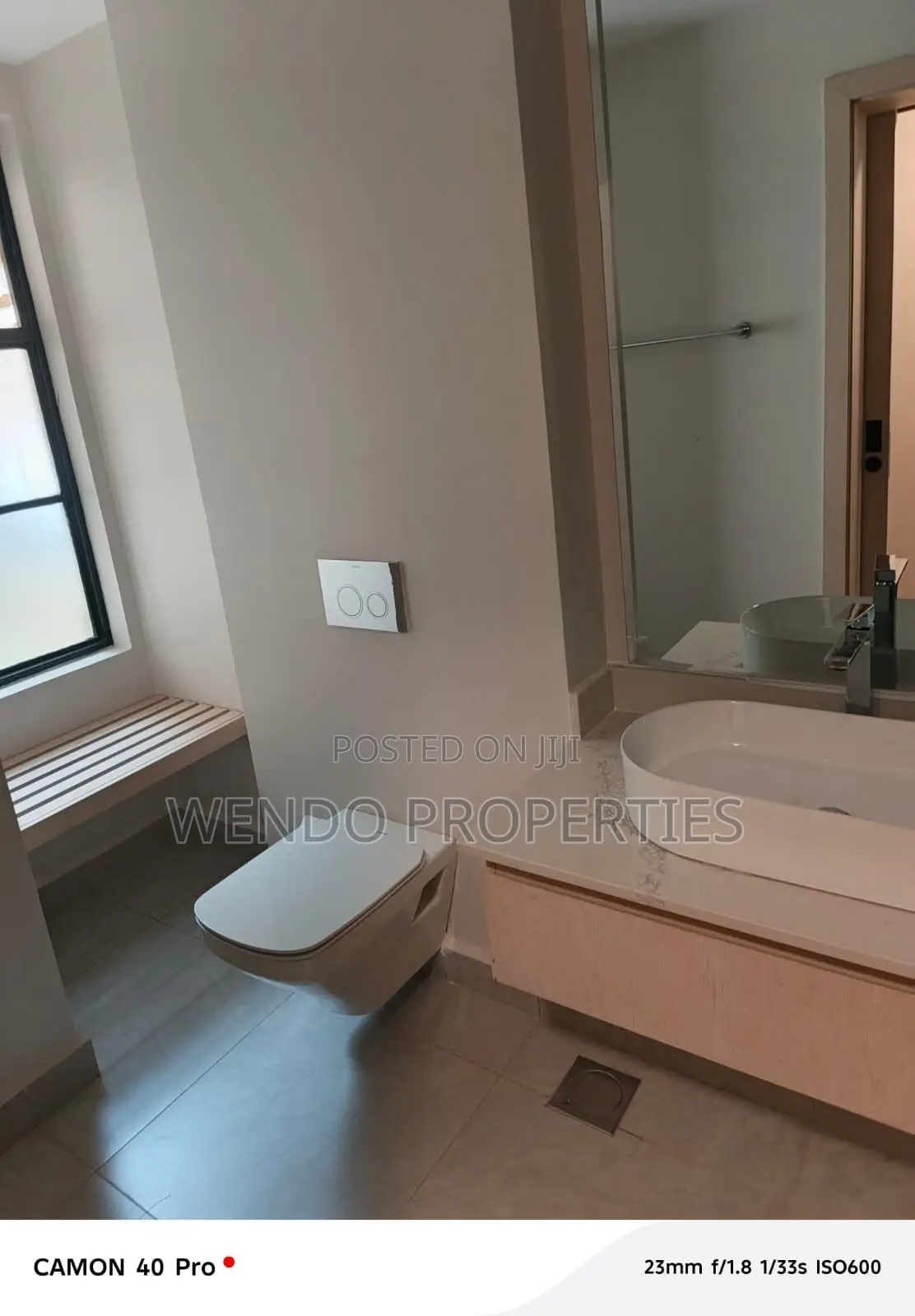 8bdrm Villa in Valley Arcade for rent