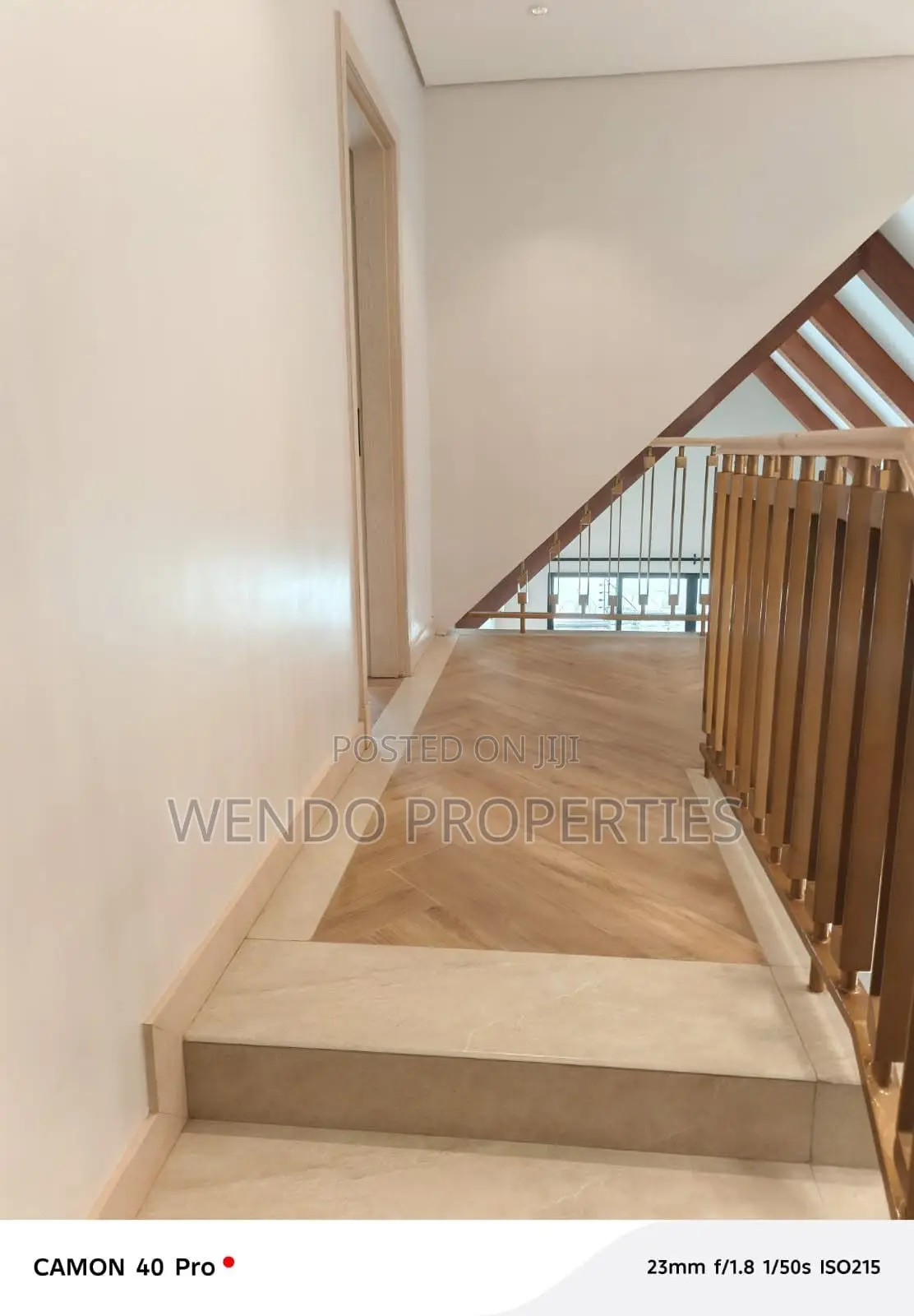8bdrm Villa in Valley Arcade for rent
