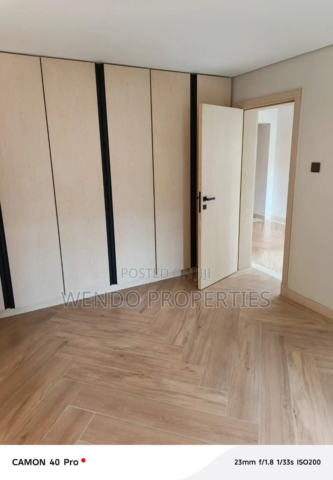 8bdrm Villa in Valley Arcade for rent